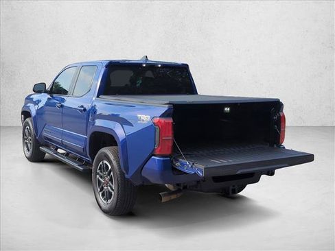 Used 2025 Toyota Tacoma TRD Sport AWD/4WD image 10