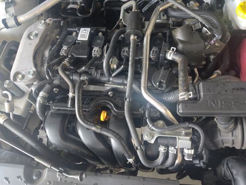 Used 2022 Nissan Sentra SV FWD image 30