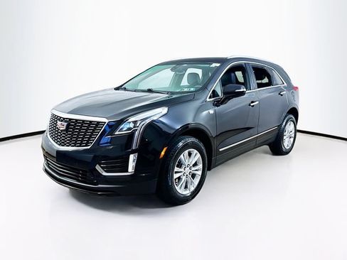 Used 2023 Cadillac XT5 Luxury FWD image 3
