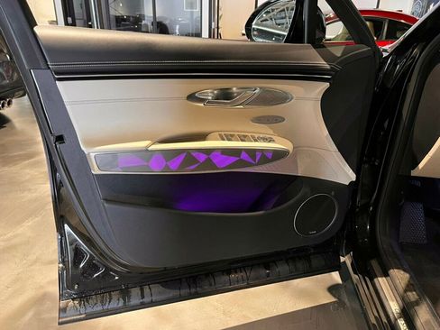 Used 2024 Genesis GV70 3.5T Sport w/ Sport Advanced Package image 9