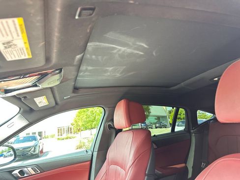 Used 2022 BMW X6 M50i w/ Premium Package AWD/4WD image 32