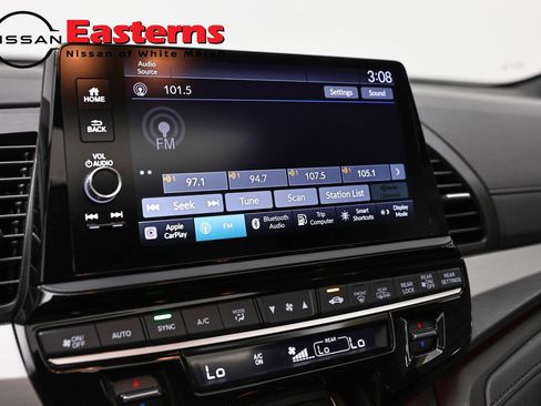 Used 2025 Honda Odyssey Sport-L image 17