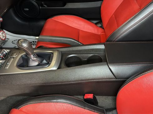 Used 2014 Chevrolet Camaro SS RWD image 25