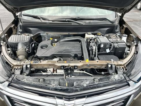 Used 2023 Chevrolet Equinox Premier w/ LPO, Floor Liner Package AWD/4WD image 28