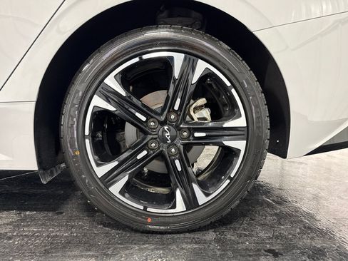 Used 2024 Kia K5 GT-Line FWD image 7