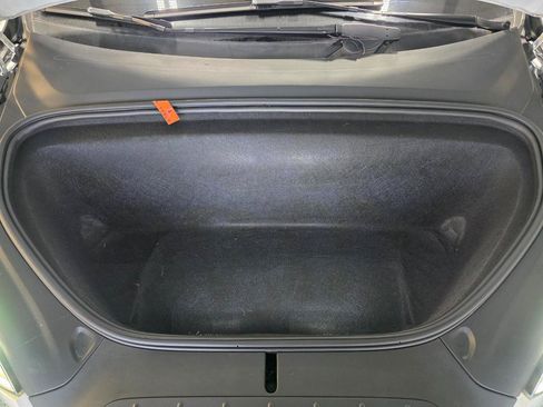 Used 2018 Tesla Model X 75D AWD/4WD image 46