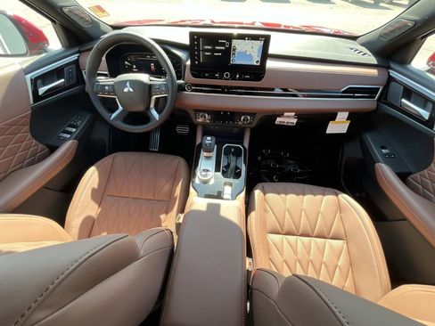 New 2026 Mitsubishi Outlander SEL FWD image 16