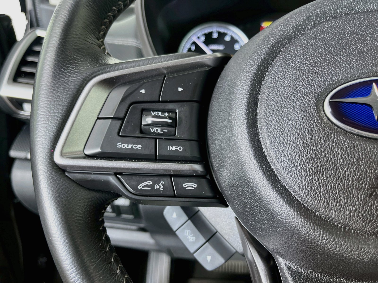 Used 2022 Subaru Forester Premium AWD/4WD image 14