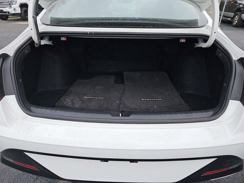 Used 2023 Hyundai Sonata SEL FWD image 12