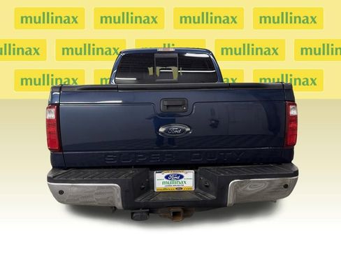 Used 2015 Ford F250 Lariat w/ Lariat Ultimate Package image 4