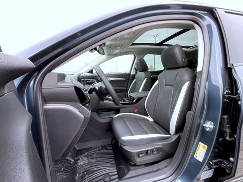 New 2026 Buick Envision Sport Touring image 10