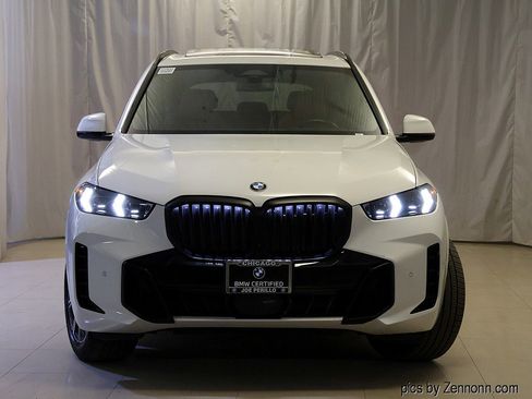 Certified 2024 BMW X5 xDrive40i w/ M Sport Package image 5