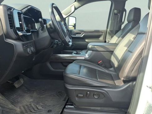 Used 2024 Chevrolet Silverado 2500 LTZ w/ LTZ Plus Package AWD/4WD image 18