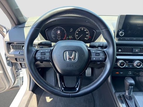Used 2023 Honda Civic Sport image 10