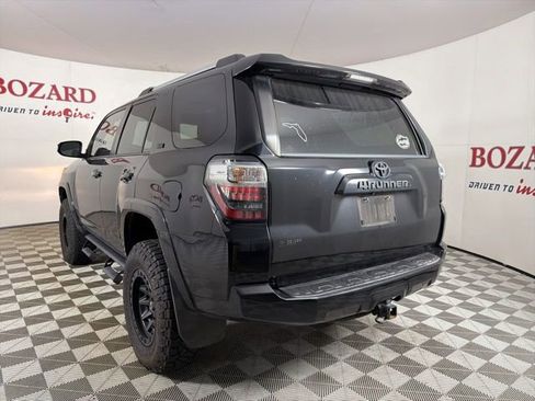 Used 2020 Toyota 4Runner SR5 Premium w/ Moonroof Package AWD/4WD image 6