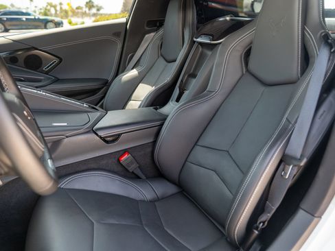 Used 2025 Chevrolet Corvette Z06 w/ Stealth Interior Trim Package RWD image 21