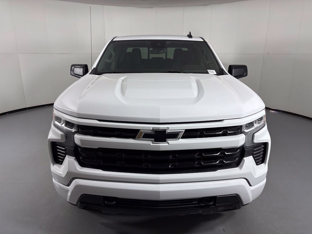 Used 2023 Chevrolet Silverado 1500 RST w/ Convenience Package II AWD/4WD image 3
