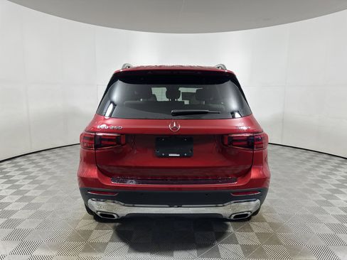 New 2026 Mercedes-Benz GLB 250 4MATIC image 6