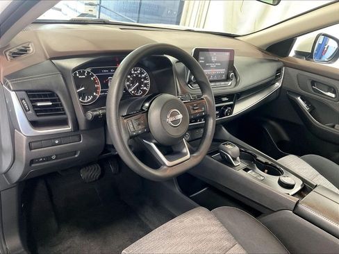 Used 2023 Nissan Rogue SV AWD/4WD image 8