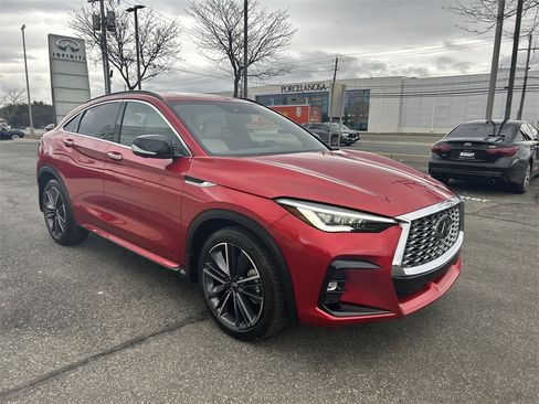 Certified 2023 INFINITI QX55 Essential image 2