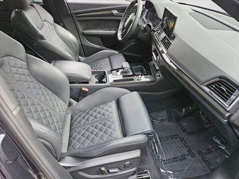 Used 2024 Audi SQ5 Premium Plus image 19