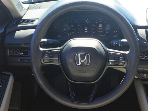 Used 2024 Honda Accord EX image 17