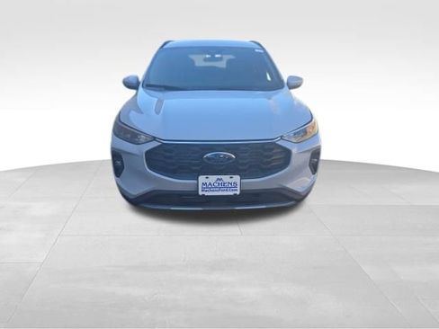 New 2026 Ford Escape ST-Line Select w/ Equipment Group 401A image 9