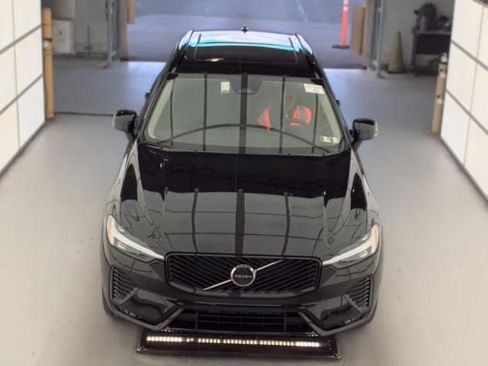 Used 2026 Volvo XC60 B5 Plus AWD/4WD image 2