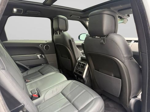 Used 2019 Land Rover Range Rover Sport HSE AWD/4WD image 32