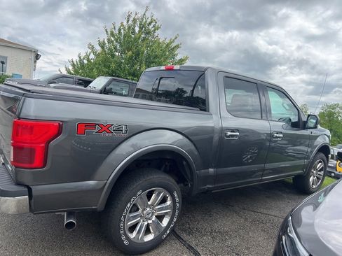 Used 2018 Ford F150 Lariat w/ Equipment Group 502A Luxury AWD/4WD image 2