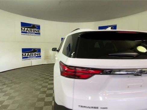 Certified 2023 Chevrolet Traverse RS image 9