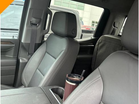 Used 2024 Chevrolet Silverado 1500 LT Trail Boss w/ LT Trail Boss Premium Package AWD/4WD image 18