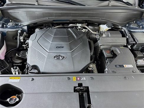 Used 2025 Hyundai Palisade Limited image 32