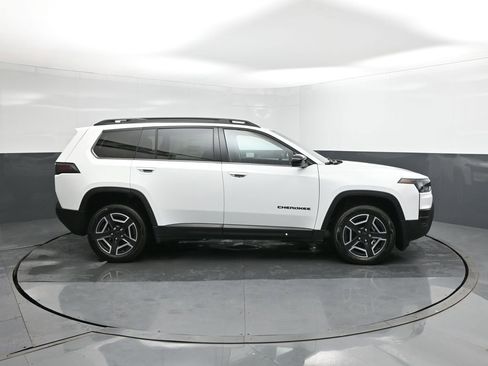 New 2026 Jeep Cherokee Limited image 26