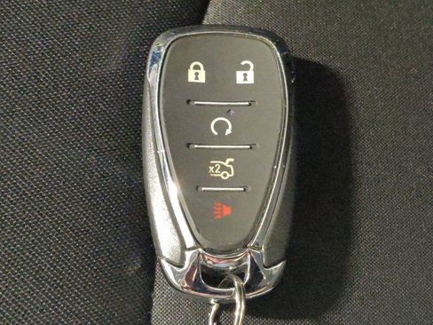 Used 2025 Chevrolet Malibu LT FWD image 32