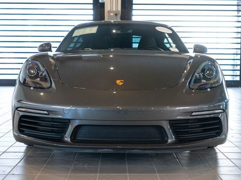 Certified 2025 Porsche 718 Cayman image 6