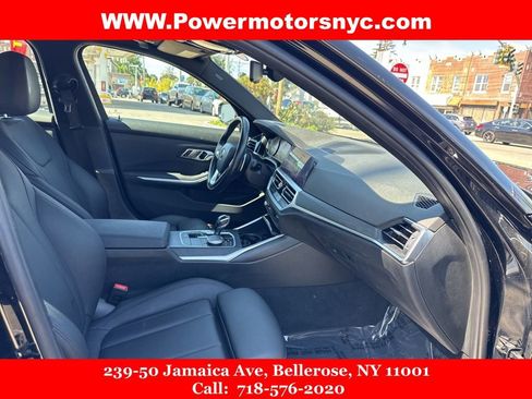 Used 2021 BMW 330i xDrive Sedan w/ Convenience Package image 13