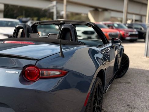 Used 2021 MAZDA MX-5 Miata Club w/ Brembo/BBS Recaro Package image 11