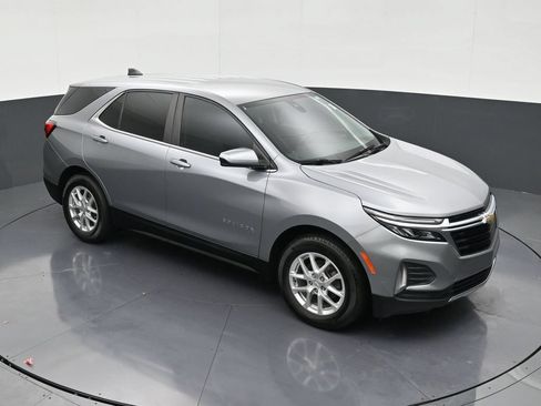 Used 2024 Chevrolet Equinox LT FWD image 18