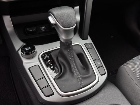 Used 2023 Kia Seltos LX image 20