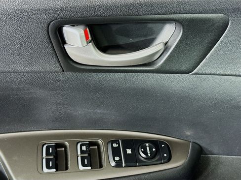 Used 2019 Kia Optima LX image 22