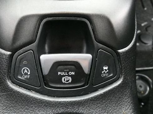 Used 2021 Jeep Compass Trailhawk AWD/4WD image 18