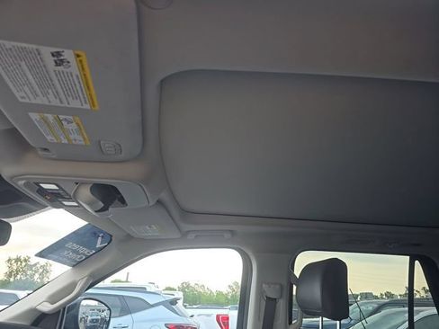 Used 2025 Ford Expedition Max Active RWD image 11