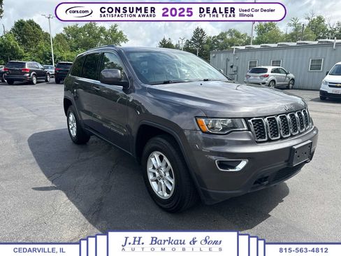 Used 2019 Jeep Grand Cherokee Laredo AWD/4WD image 1