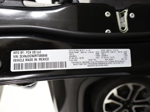 Used 2024 Jeep Compass Limited w/ Sun and Sound Group AWD/4WD image 50