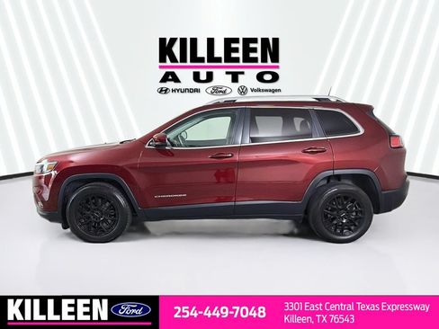 Used 2020 Jeep Cherokee Latitude Plus FWD image 4