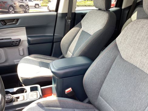 Used 2022 Ford Maverick XLT w/ Equipment Group 300A Standard image 12