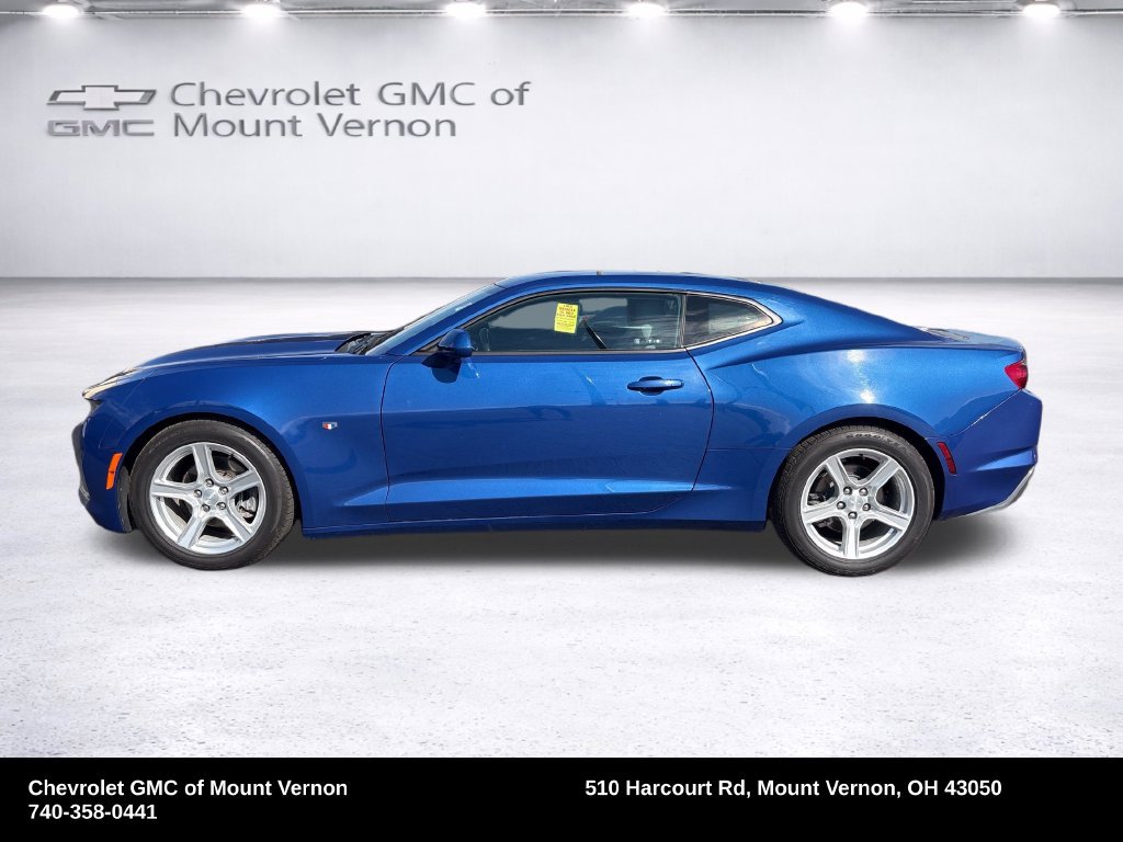 Used 2021 Chevrolet Camaro LT RWD image 2