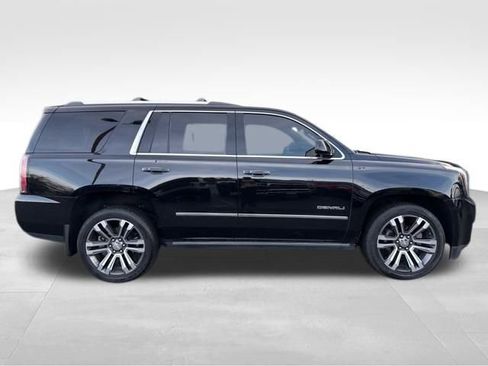 Used 2019 GMC Yukon Denali w/ Denali Ultimate Package image 9