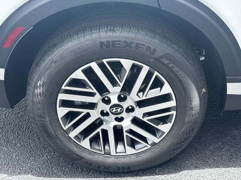 Used 2026 Hyundai Palisade SEL AWD/4WD image 17